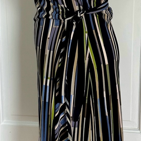 BCBG Maxazaria Striped Wrap sleeveless Dress Size M. - Picture 2 of 5